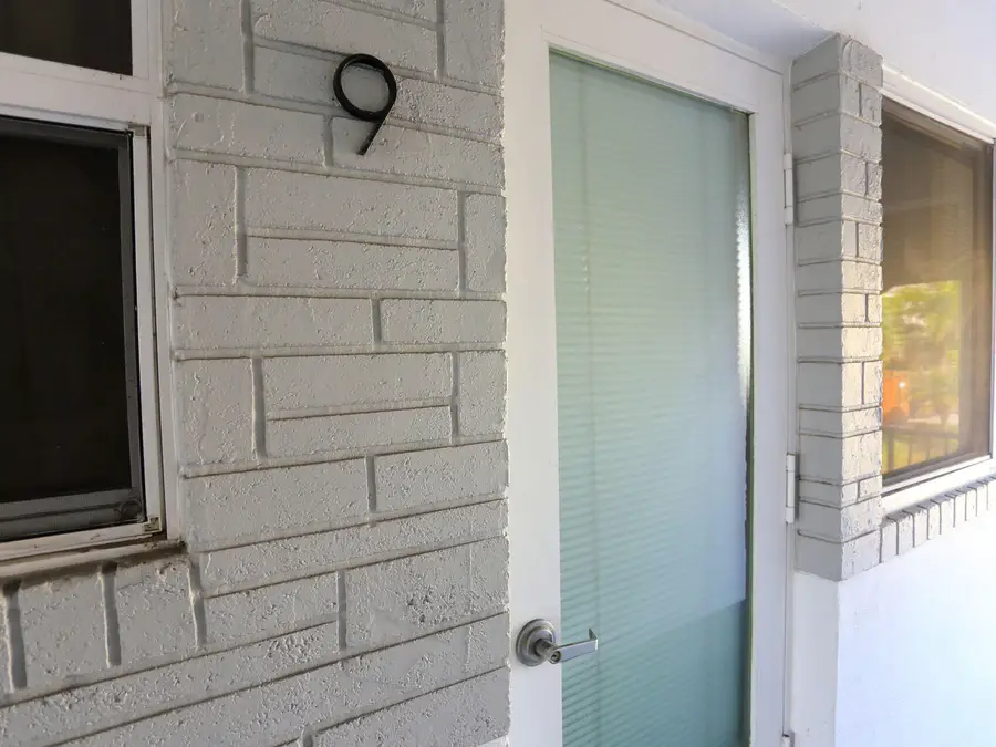 302 Lake Osborne Drive #9, Lake Worth, FL 33461 - #3