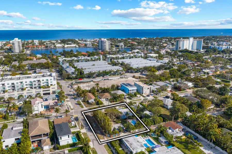 304 SE 4th Avenue, Delray Beach, FL 33483 - #3