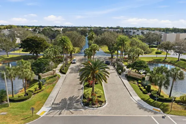 5701 Camino Del Sol #106, Boca Raton, FL 33433