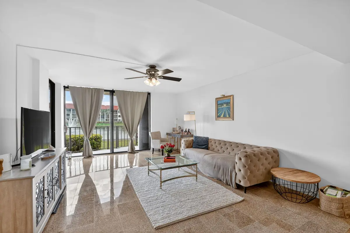 7030 Half Moon Circle #117, Hypoluxo, FL 33462 - #1