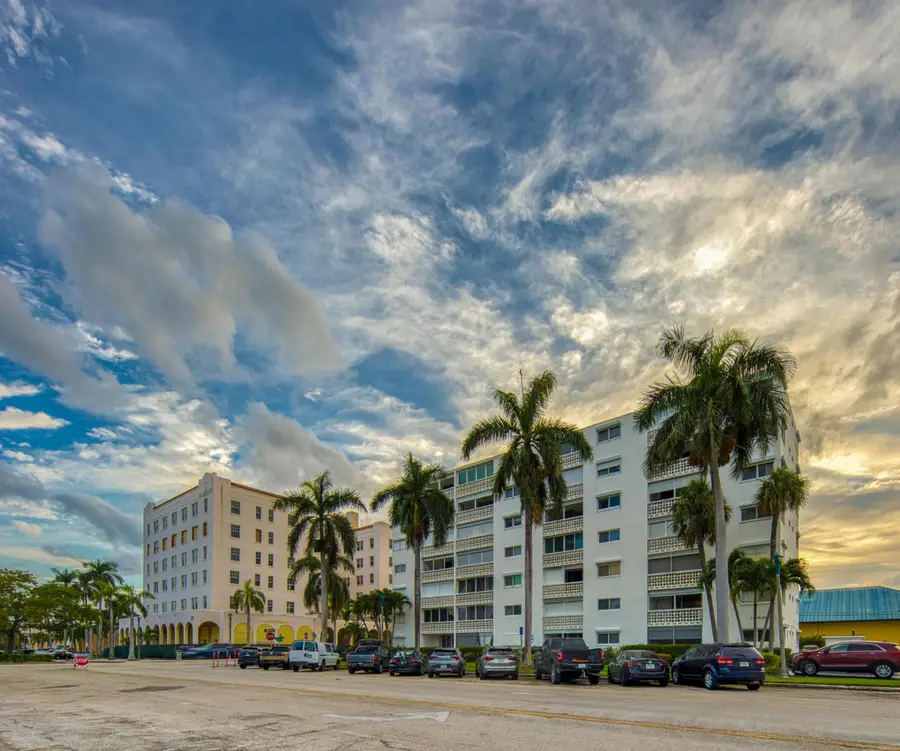 1 N Golfview Road #205, Lake Worth Beach, FL 33460 - #3