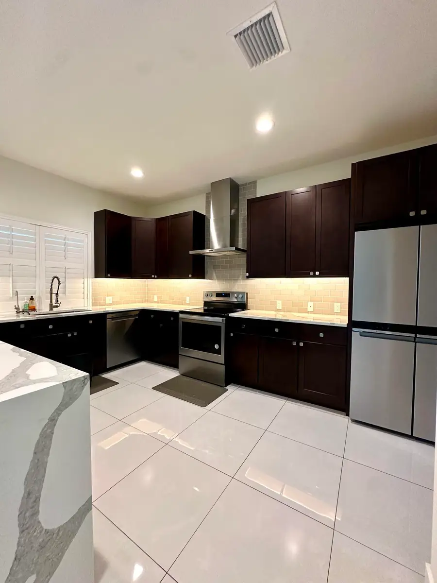 1159 SW Edinburgh Drive, Port Saint Lucie, FL 34953 - #2