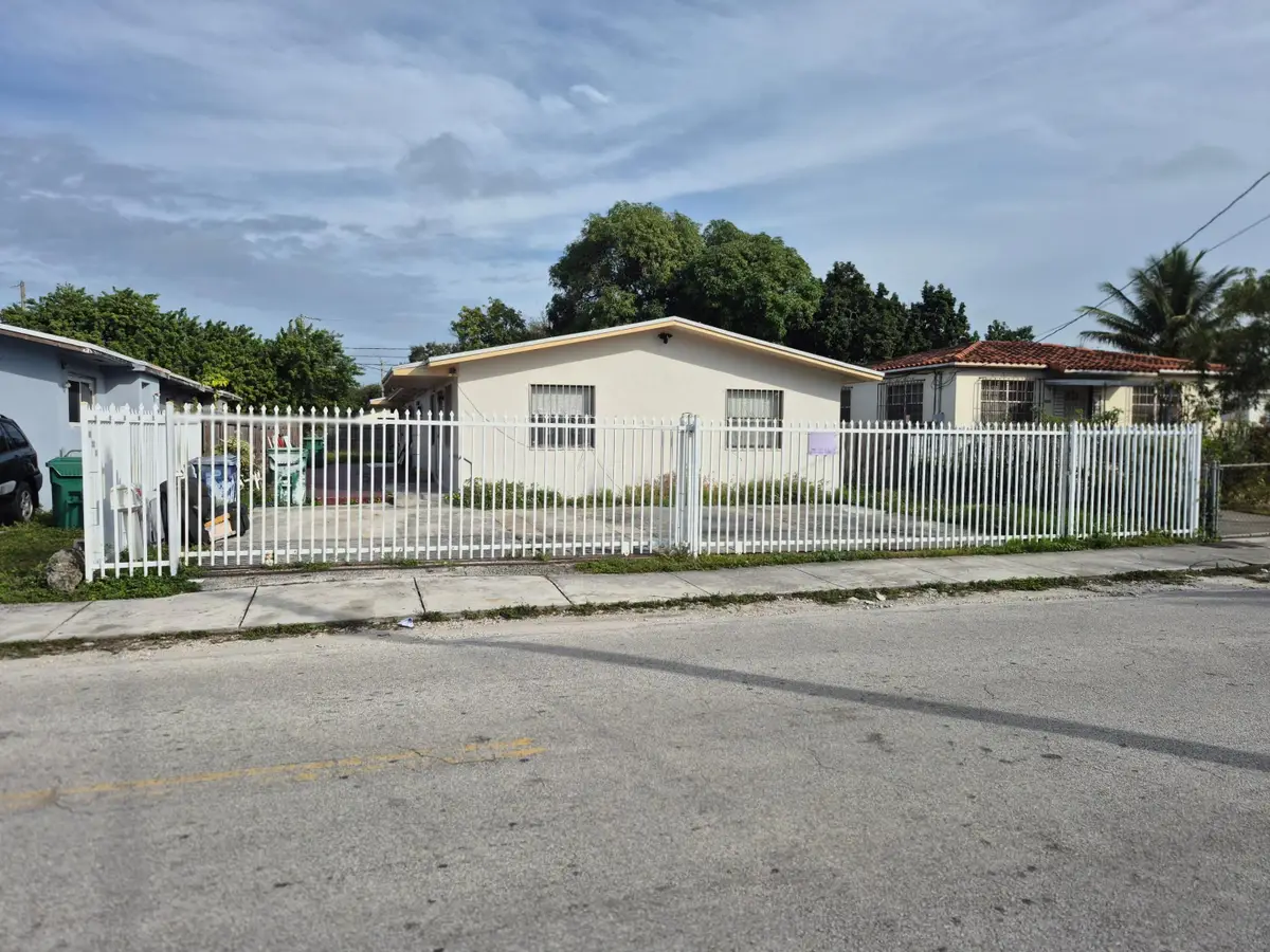 941 NW 102nd Street, Miami, FL 33150 - #1
