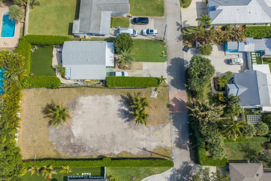 2417 Country Oaks Lane, Palm Beach Gardens, FL 33410 - #2