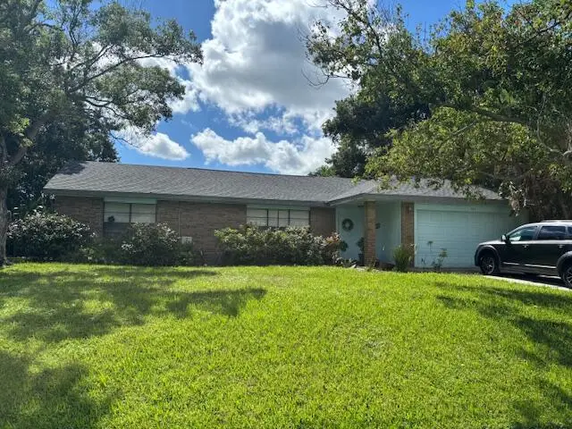 787 SW Alton Circle, Port Saint Lucie, FL 34953 - #1