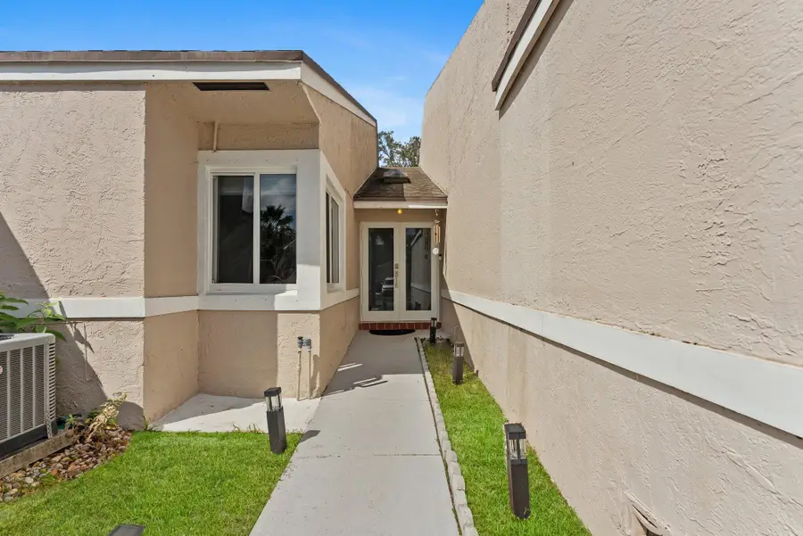 5157 NW 11th Lane, Pompano Beach, FL 33064 - #2