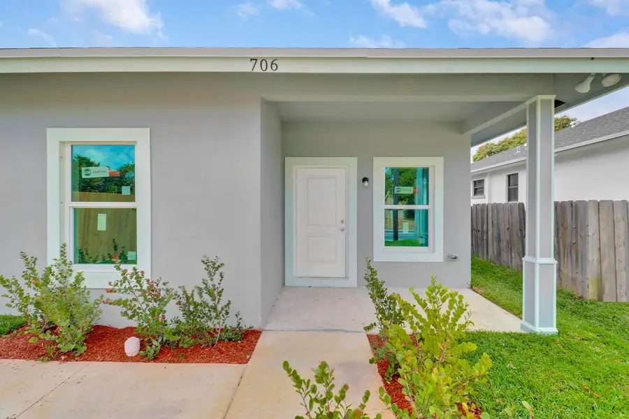 706 21st Street, West Palm Beach, FL 33407 - #3