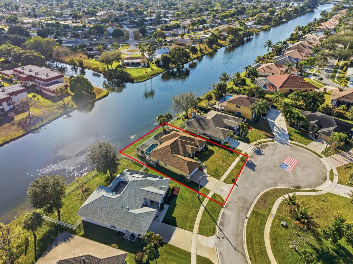 106 Locust Lane, West Palm Beach, FL 33411 - #1