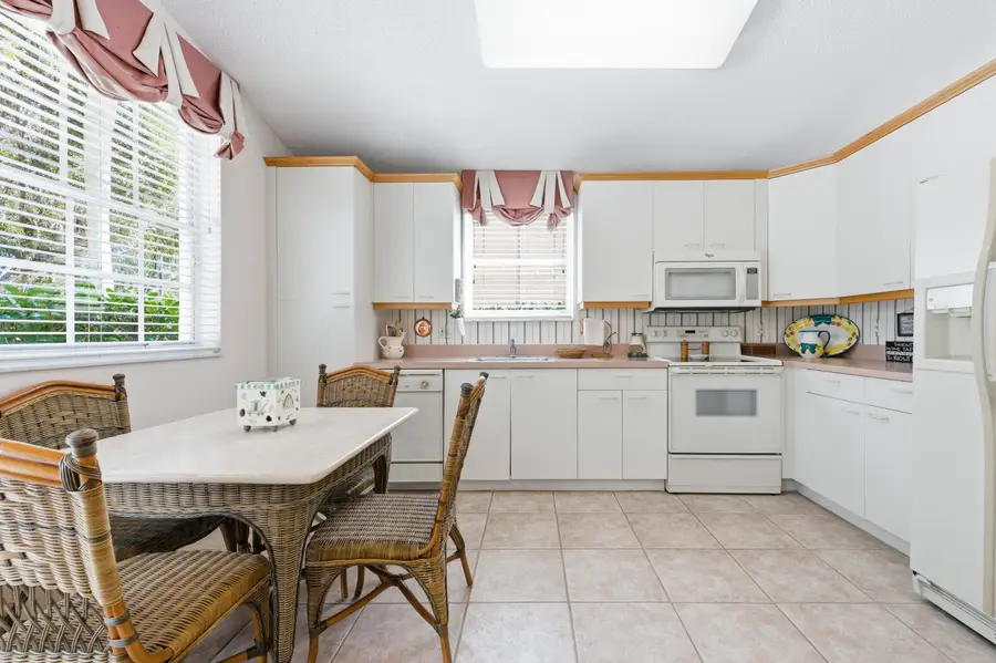 7954 Rockport Circle, Lake Worth, FL 33467 - #2