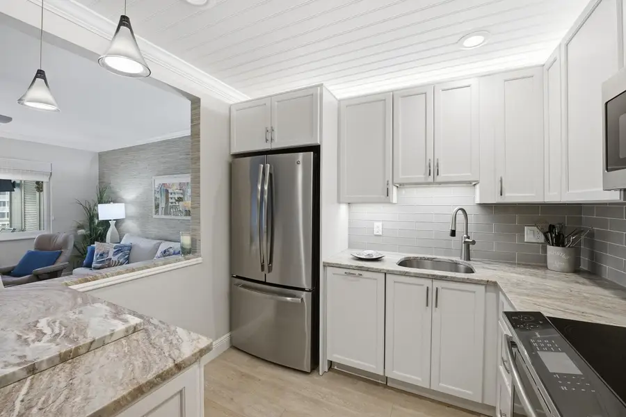 111 Shore Court #305-C, Juno Beach, FL 33408 - #3