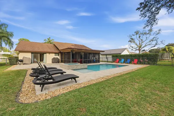 6750 Eastpointe Pines St Street, Palm Beach Gardens, FL 33418