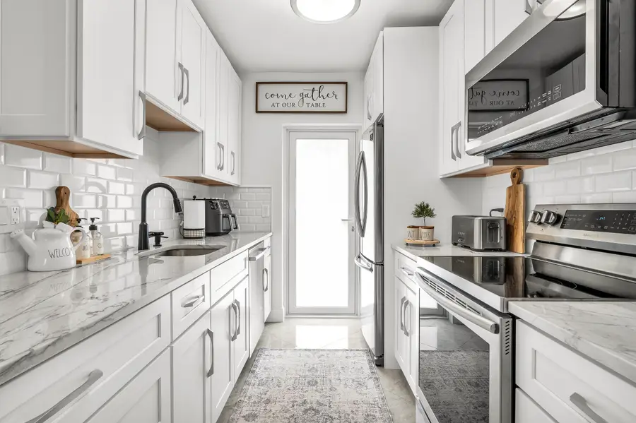 3301 Spanish Trail #101, Delray Beach, FL 33483 - #2