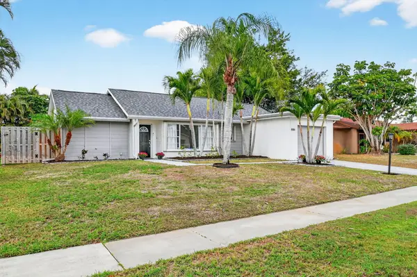8186 Chatuga Court, Lake Worth, FL 33467