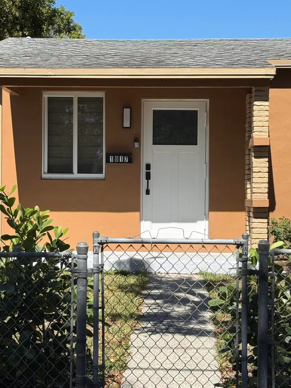 1017 Hampton Road, West Palm Beach, FL 33405 - #1