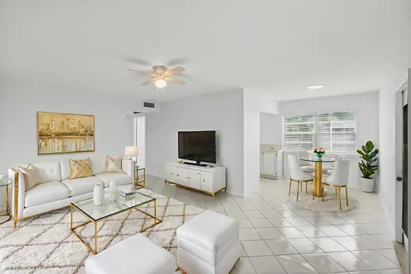 360 Fanshaw I, Boca Raton, FL 33434