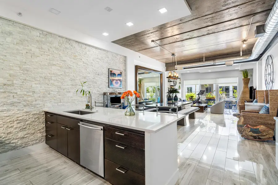 110 SE 2nd Street #202, Delray Beach, FL 33444 - #3