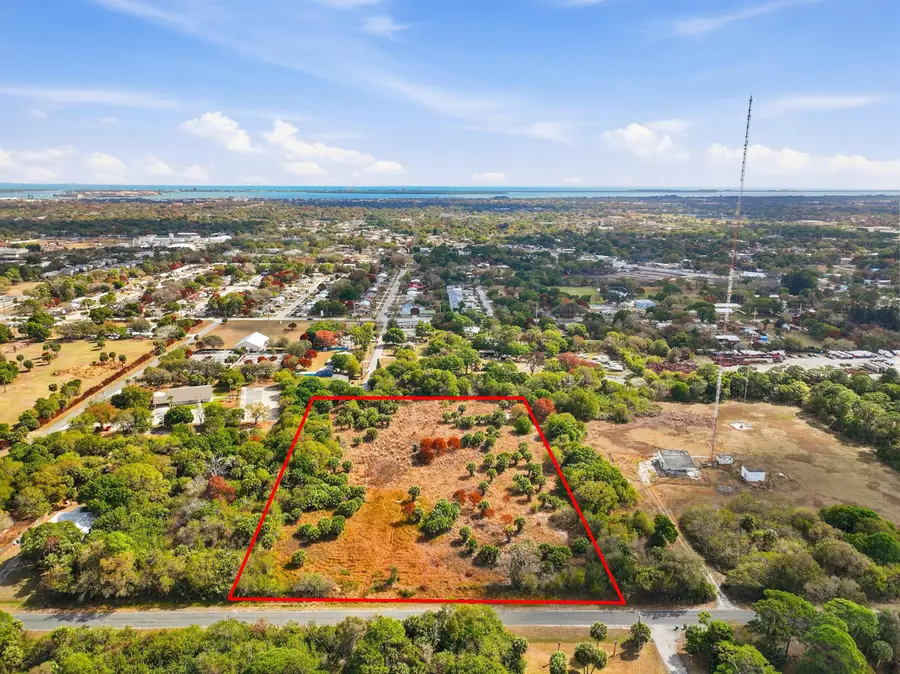 1038 37th S Street, Fort Pierce, FL 34947 - #3