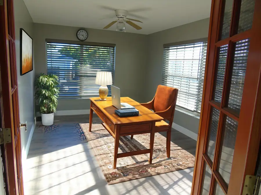 6902 S Plymouth Drive, Lantana, FL 33462 - #3