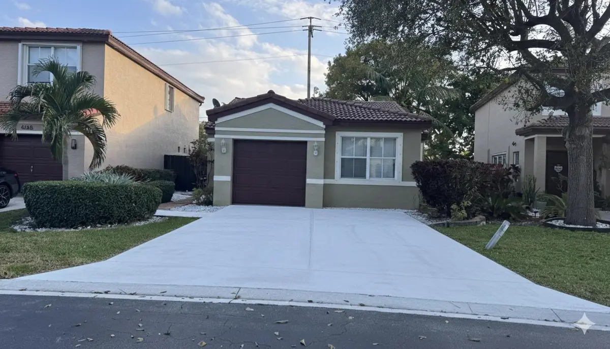 4274 NW 1st Place, Deerfield Beach, FL 33442 - #1