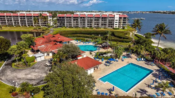 7020 Half Moon Circle #502, Hypoluxo, FL 33462