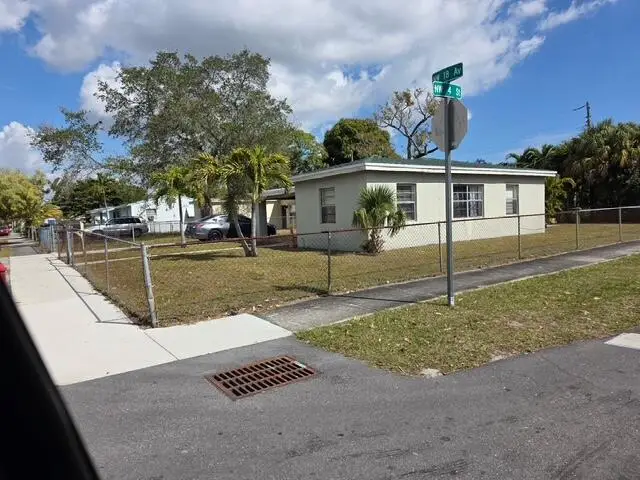 400 NW 18th Avenue, Fort Lauderdale, FL 33311 - #2