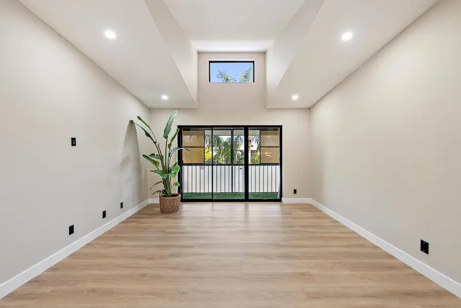 1009 Green Pine Boulevard #H3, West Palm Beach, FL 33409 - #2