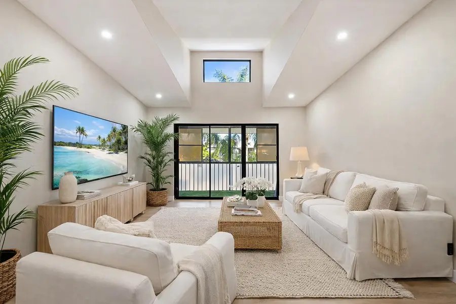 1009 Green Pine Boulevard #H3, West Palm Beach, FL 33409 - #3