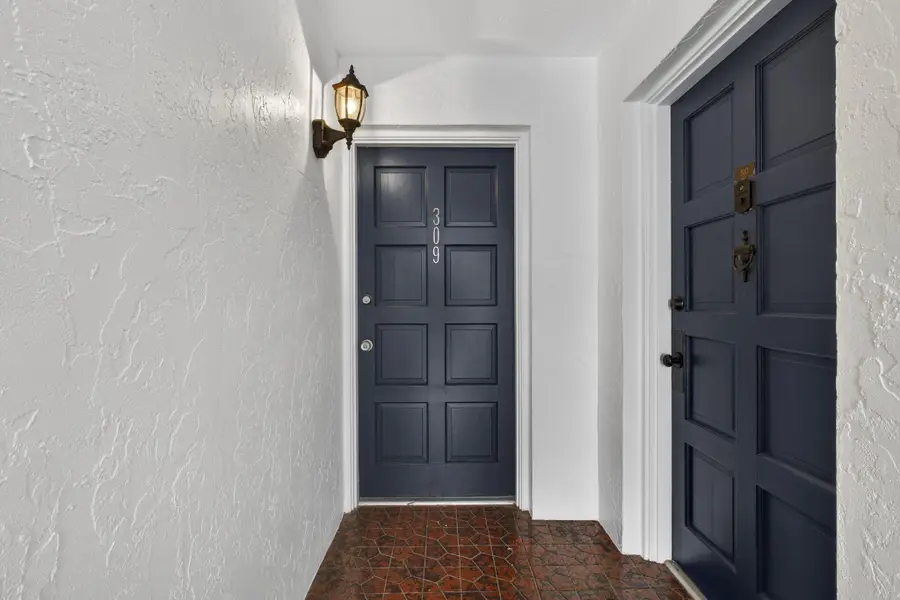 28 Yacht Club Drive #309, North Palm Beach, FL 33408 - #3