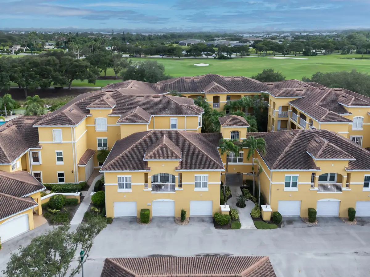5095 Fairways Circle #107, Vero Beach, FL 32967 - #1