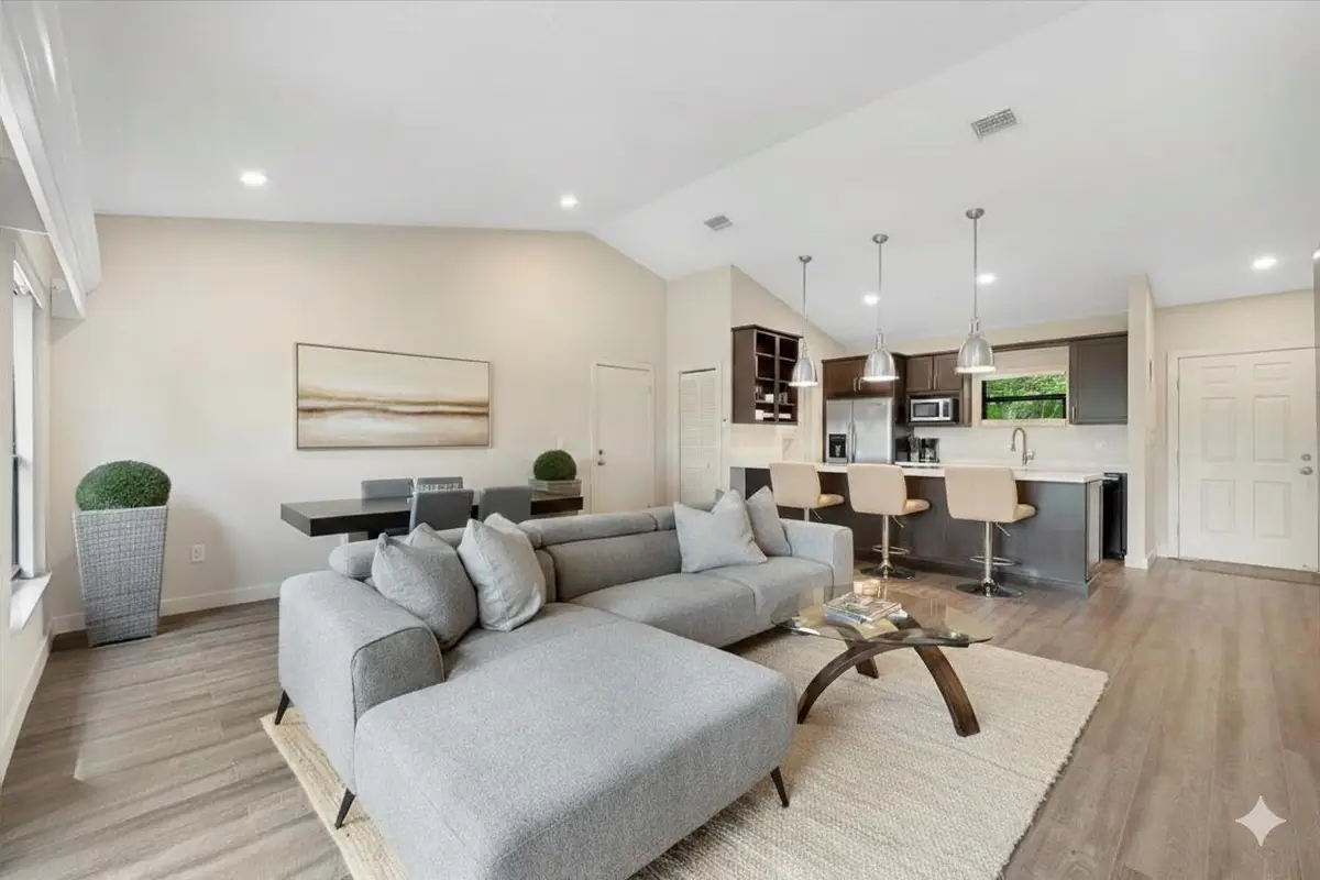 11863 Wimbledon Circle #542, Wellington, FL 33414 - #1