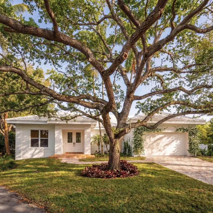 6371 SW 87th Terrace, Pinecrest, FL 33156 - #2