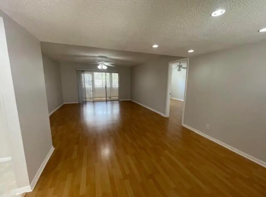 705 Lori Dr Drive #216, Palm Springs, FL 33461 - #2