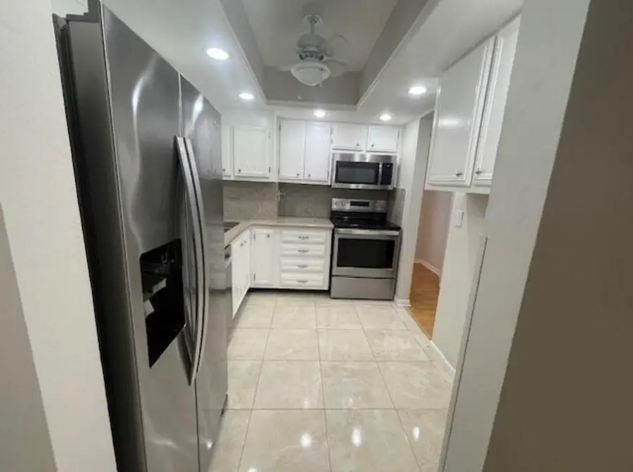 705 Lori Dr Drive #216, Palm Springs, FL 33461 - #3