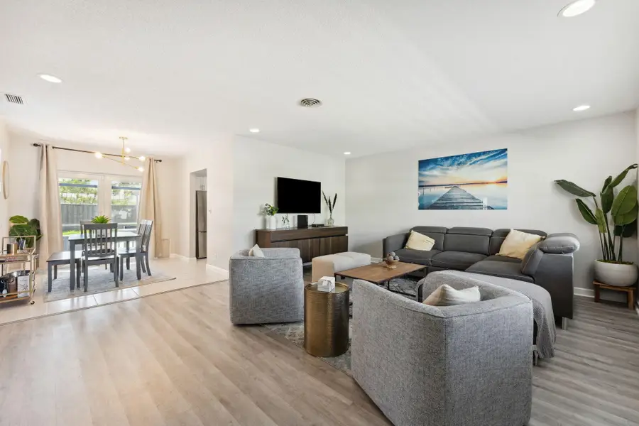 428 SE 2nd Street, Deerfield Beach, FL 33441 - #3