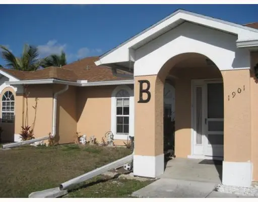 1901 SE Dock Street, Port Saint Lucie, FL 34952 - #3