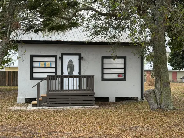 210 Basilan Crescent, Clewiston, FL 33440