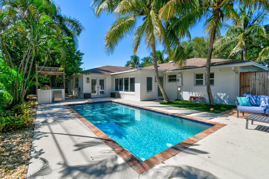 106 Windsor Road E, Jupiter, FL 33469 - #2