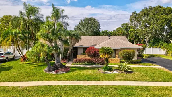 18229 103rd Trail S, Boca Raton, FL 33498