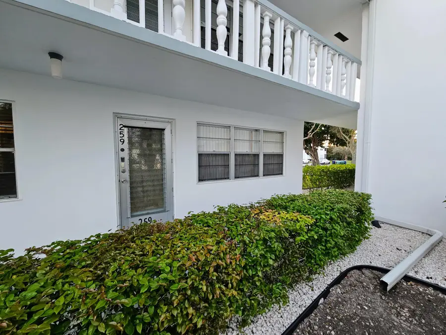 259 Windsor L, West Palm Beach, FL 33417 - #3