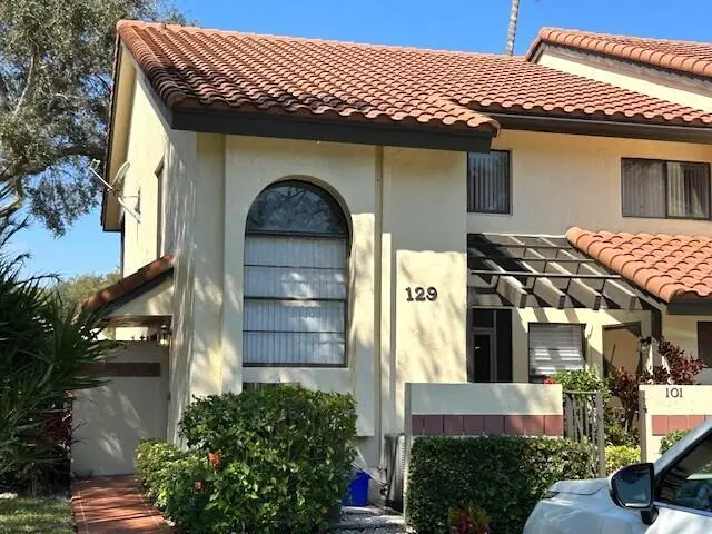 10415 S Circle Lake Drive #201, Boynton Beach, FL 33437 - #1
