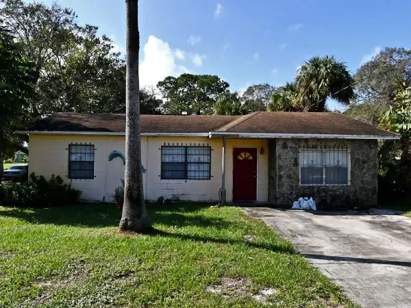 301 N 30th Street, Fort Pierce, FL 34947