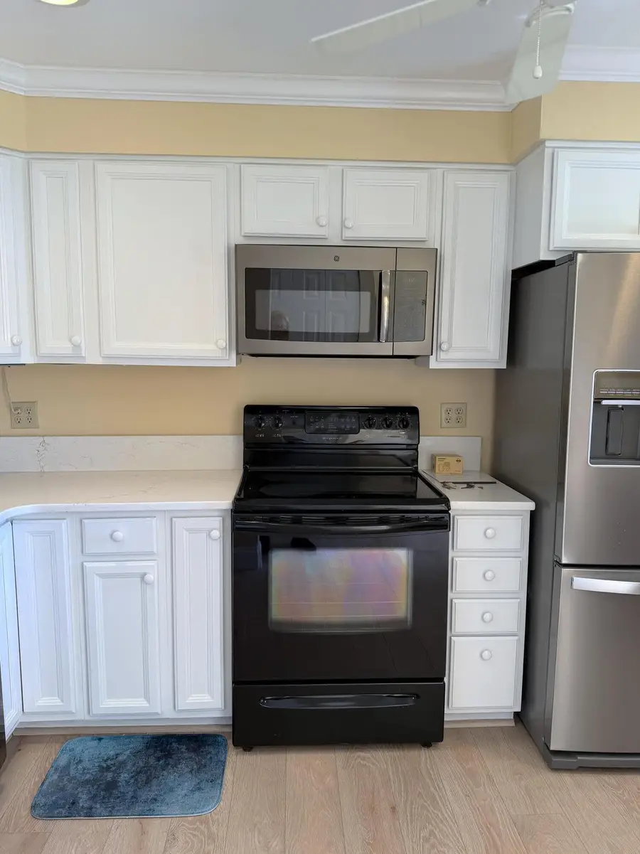 1234 S Lakes End Drive #Apt B, Fort Pierce, FL 34982 - #3