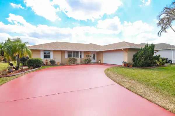 226 SW Nativity Terrace, Port St Lucie, FL 34984