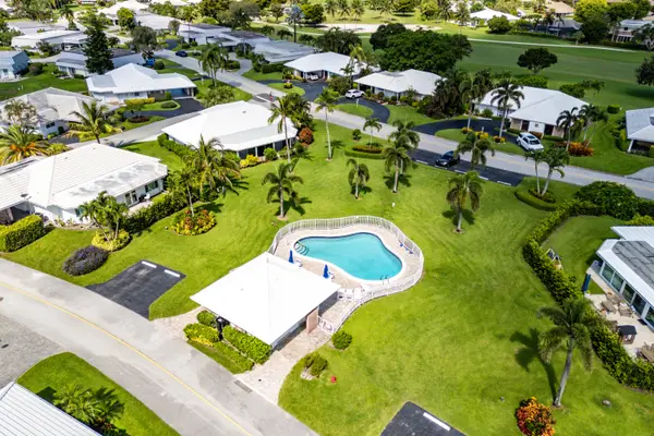 383 Villa Drive S, Atlantis, FL 33462