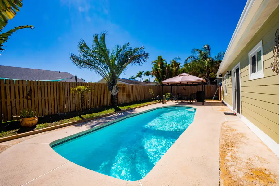 7791 Blairwood Circle N, Lake Worth, FL 33467 - #3