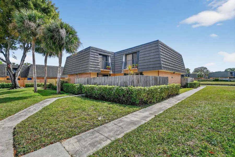 4210 42nd Way, West Palm Beach, FL 33407 - #2