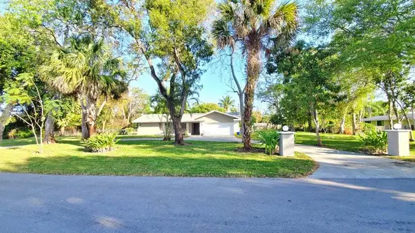 4195 Maurice Drive, Delray Beach, FL 33445