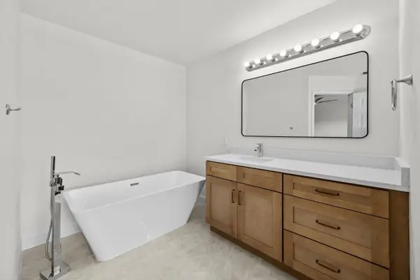 4622 SW Wade Drive, Port St Lucie, FL 34953