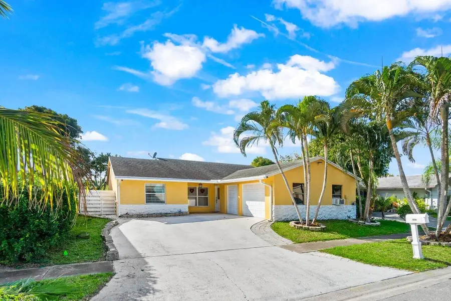 5734 Lincoln Circle W, Greenacres, FL 33463 - #3