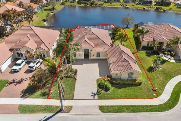 805 SW Marsh Harbor Bay, Port St Lucie, FL 34986